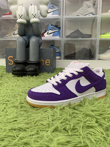 M batch Nike SB Dunk Low Pro ISO Orange Label Court Purple DV5464 500