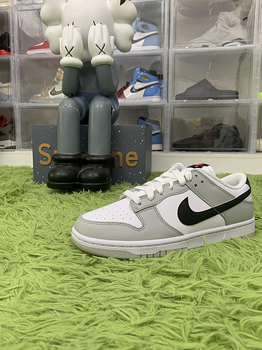 M batch Nike Dunk Low SE Lottery Pack Grey Fog DR9654 001