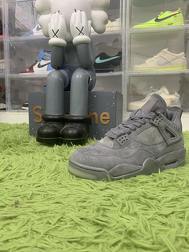 GX batch Jordan 4 Retro Kaws  930155-003