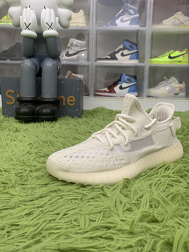 LW batch adidas Yeezy Boost 350 V2 Bone HQ6316