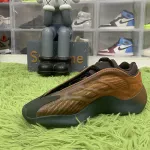 LW Batch adidas Yeezy 700 V3 Copper Fade GY4109
