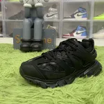 OK batch Balenciaga Track Clear Sole Black 647741W3BM21000