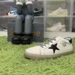 Golden Goose Super-Star Beige Night Blue GMF00101.F004164.15430