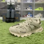 OK batch Balenciaga Track Beige 542023 W2LA2 9110