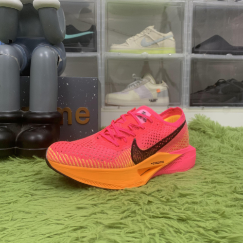 Nike ZoomX Vaporfly 3 Hyper Pink Laser Orange