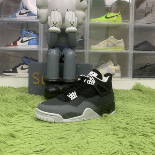 KZ batch Jordan 4 Retro Fear (2024)