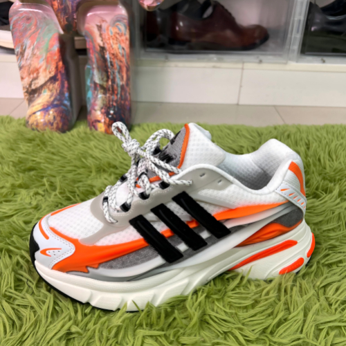 Pharrell Williams x adidas Jellyfish