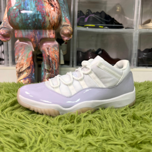 AIR JORDAN 11 RETRO LOW  