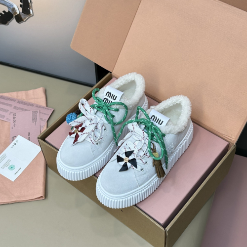 MM thick sole. Fleece single shoe