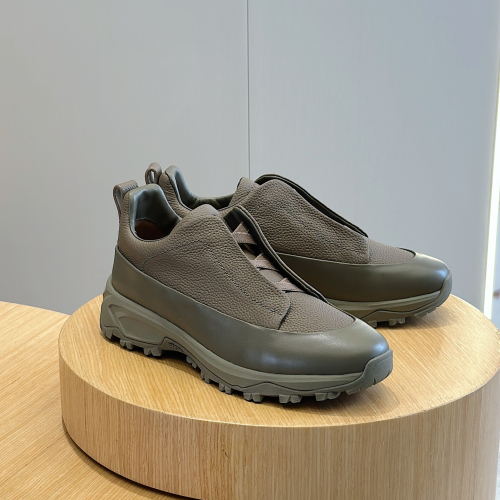 ZEGN Triple Stitch sneakers