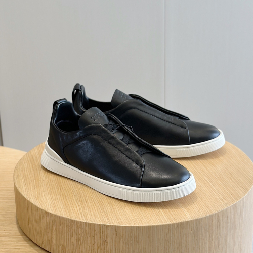 ZEGN Triple Stitch sneakers