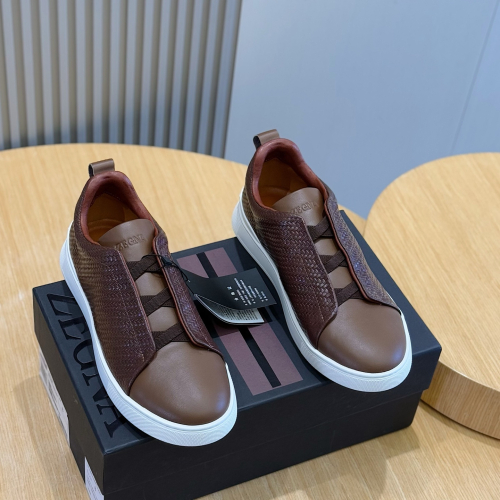 ZEGN Triple Stitch sneakers