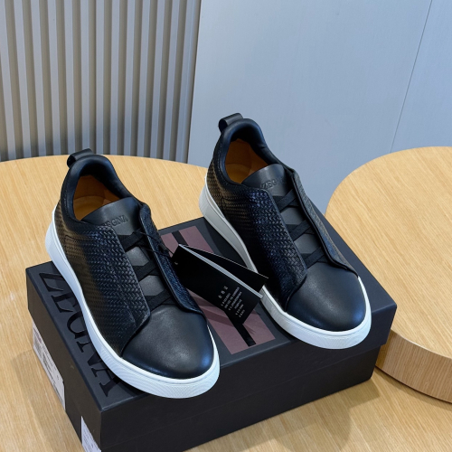 ZEGN Triple Stitch sneakers