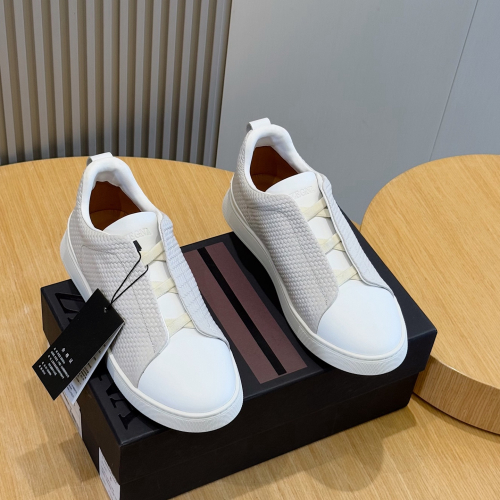 ZEGN Triple Stitch sneakers
