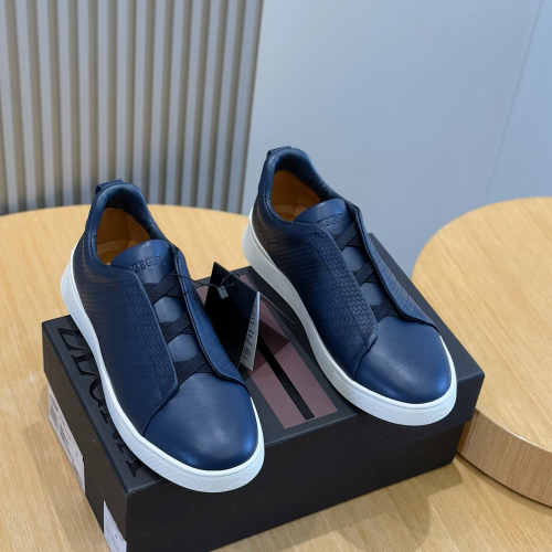 ZEGN Triple Stitch sneakers