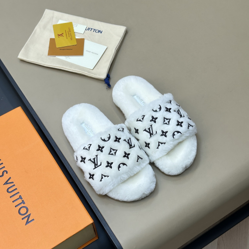 LV woolen slippers