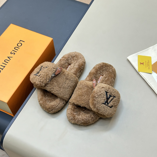 LV woolen slippers