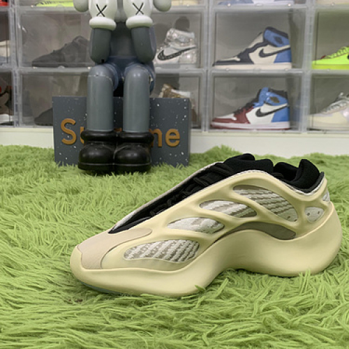 LW Batch adidas Yeezy 700 V3 Azael FW4980