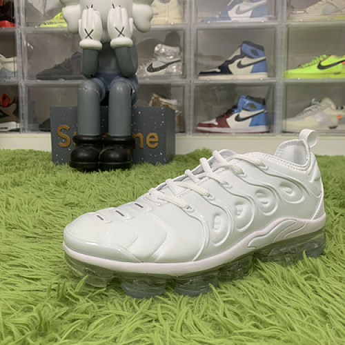 Nike Air VaporMax Plus White 924453 100