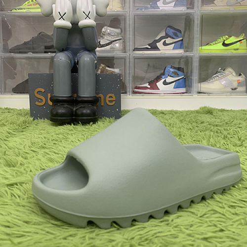 LW Batch adidas Yeezy Slide Salt ID5480