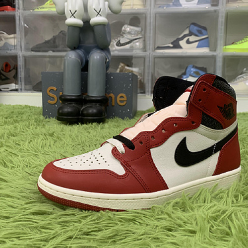 LJR Batch Jordan 1 Retro High OG Chicago Los t and Found DZ5485 612