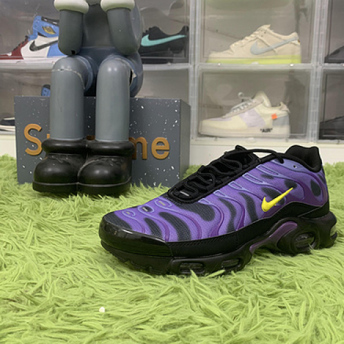 Nike Air Max Plus